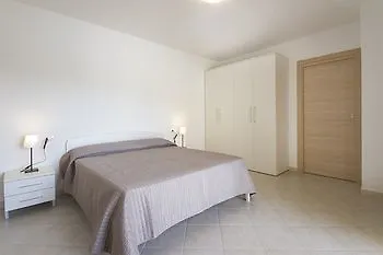 Gf Apartments La Vigna Badesi Italy