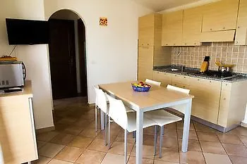 Gf Apartments La Vigna Badesi